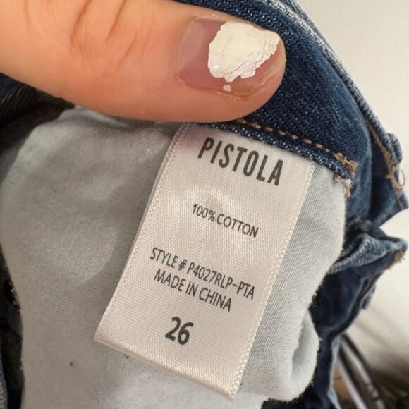 EUC- PISTOLA CUT OFF SHORTS - Picture 6 of 7